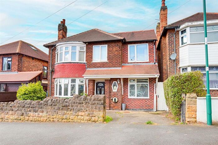 5 Bedroom Detached House For Sale In Dovedale Road, Nottingham, NG3