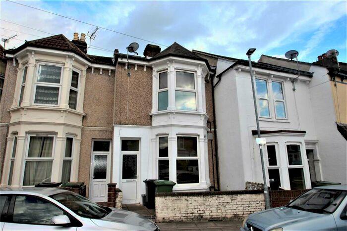 4 Bedroom Terraced House To Rent In Fawcett Road, PO4