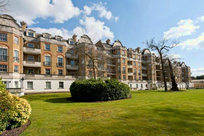 3 Bedroom Bungalow To Rent In Chapman Square, Wimbledon, SW19