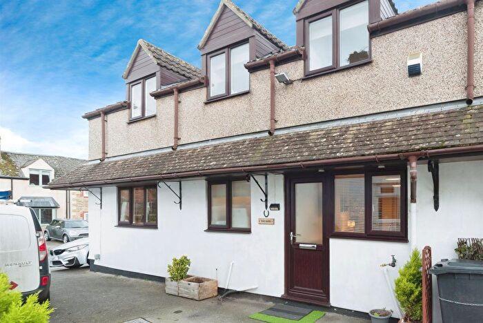 3 Bedroom Cottage For Sale In Westrop, Highworth, Swindon, SN6