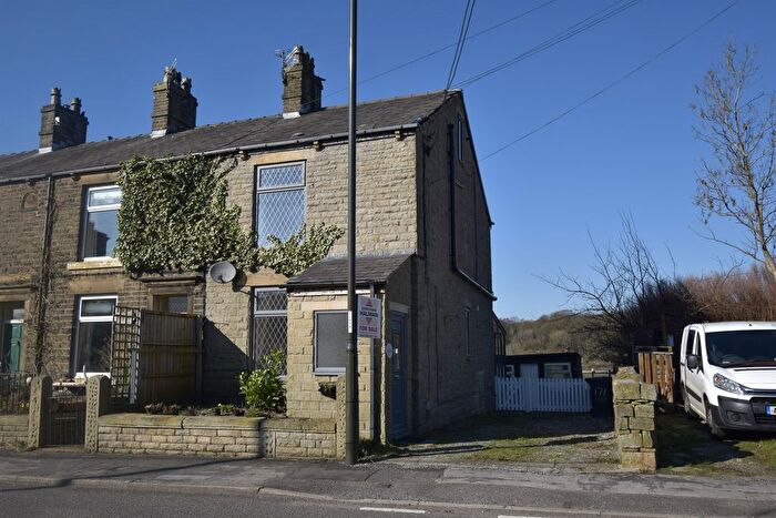 3 Bedroom End Of Terrace House For Sale In Hayfield Road, Birch Vale, High Peak, SK22