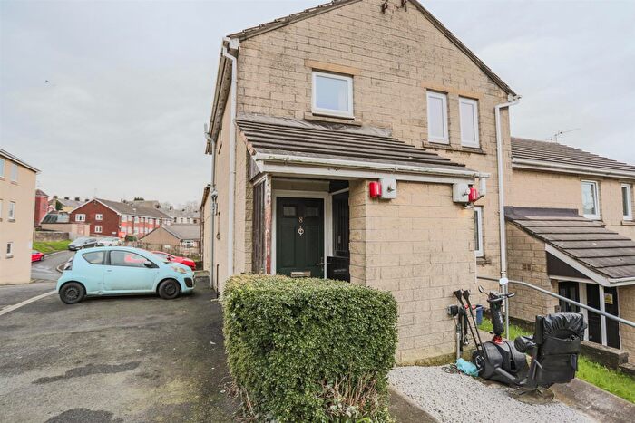 2 Bedroom Apartment For Sale In Chapel Walk, Padiham, BB12