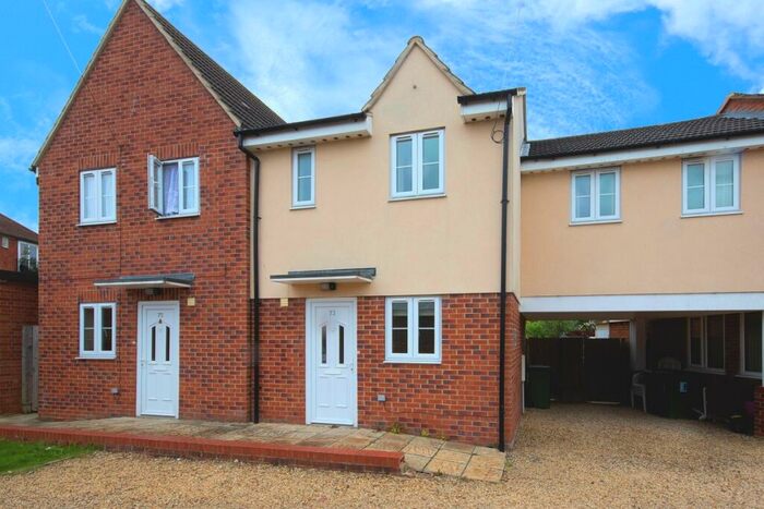 2 Bedroom Terraced House To Rent In Springfield Drive, Abingdon, OX14