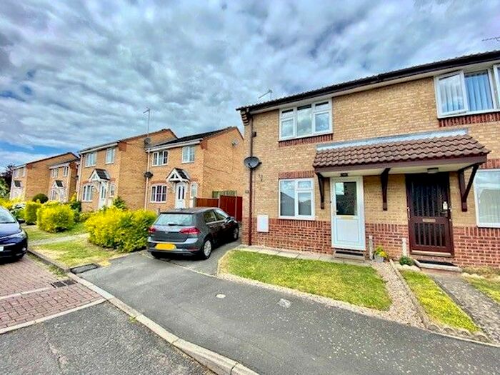 2 Bedroom Semi-Detached House To Rent In Alexander Drive, Louth, LN11