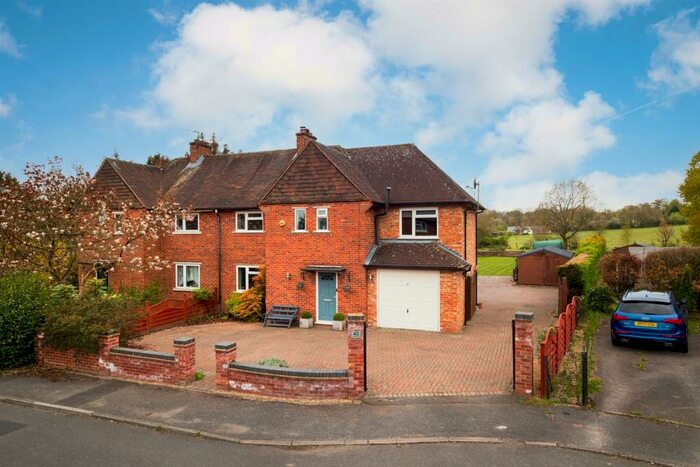 3 Bedroom Semi-Detached House To Rent In Choseley Road, Knowl Hill, Reading, RG10