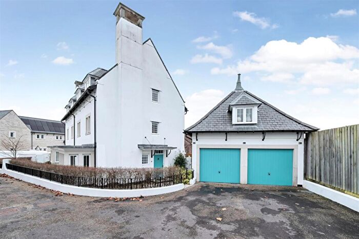 4 Bedroom Semi Detached House For Sale In St John Way, Poundbury, DT1