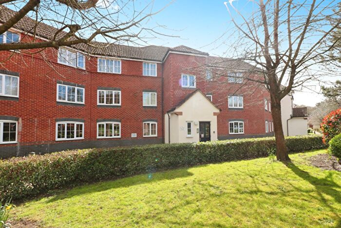 1 Bedroom Flat To Rent In Node Way Gardens, Welwyn, AL6