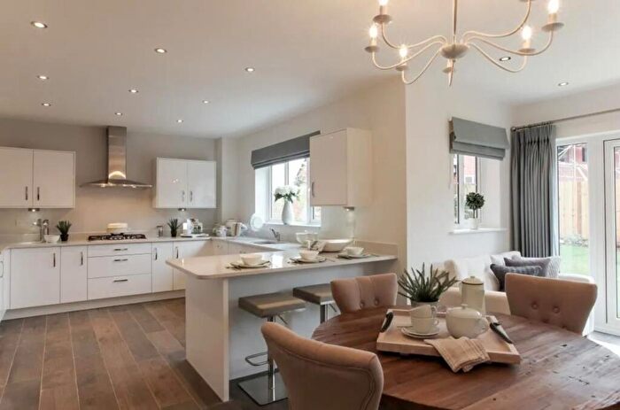 5 Bedroom Detached House For Sale In West Broyle, Chichester, PO19