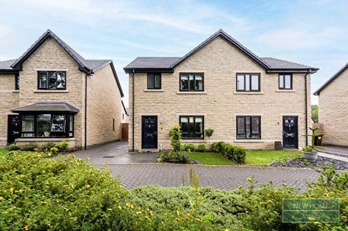 3 Bedroom Semi Detached House For Sale In Sapling Drive, Longridge, Preston, PR3