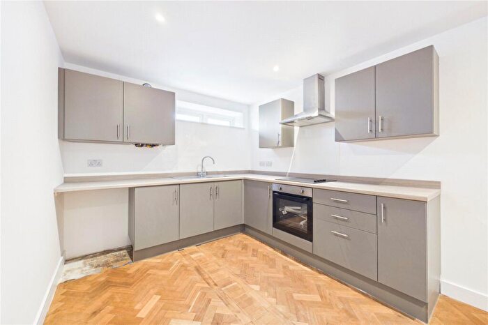 3 Bedroom Flat To Rent In Lovewell Road, Lowestoft, Suffolk, NR33