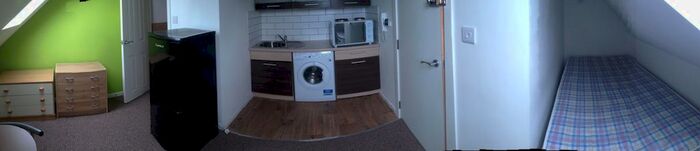 Studio To Rent In West Street, Normanton WF6