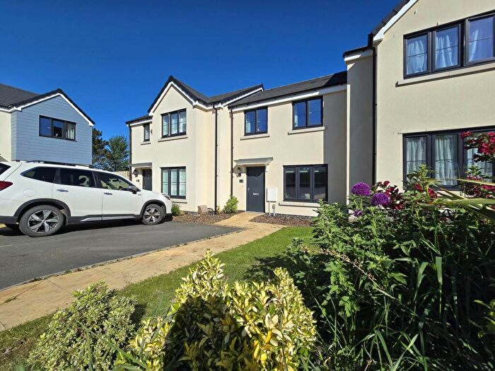 2 Bedroom Terraced House For Sale In Cross Park, Buckland Brewer, EX39