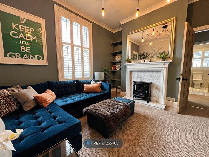 2 Bedroom Flat To Rent In Belvedere Road, Bournemouth, BH3