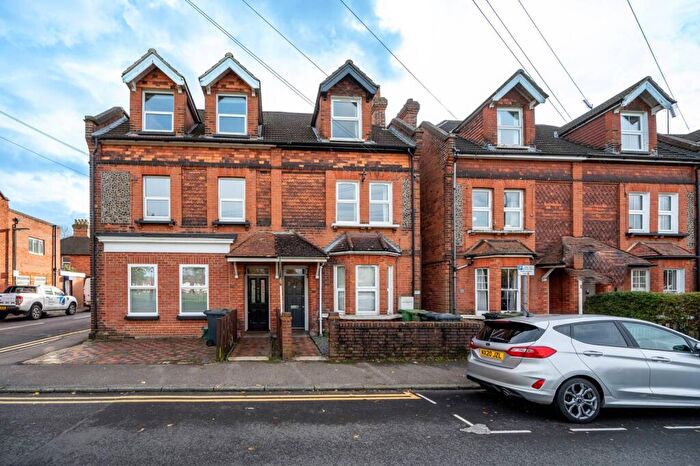 2 Bedroom Flat To Rent In Recreation Road, , Guildford, GU1