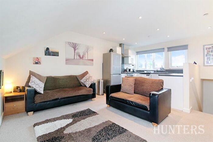 1 Bedroom Flat To Rent In Helix Road, London, SW2