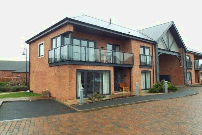 2 Bedroom Flat To Rent In Barton Turn, Burton-On-Trent, DE13