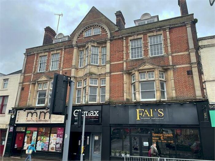 2 Bedroom Flat To Rent In Meryls Court, St Botolphs Street, Colchester, CO2