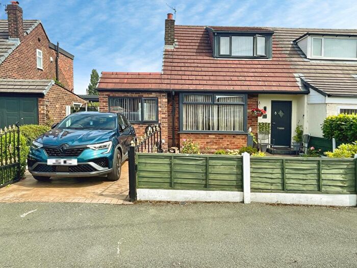2 Bedroom Semi-Detached House For Sale In Falkland Road, Breightmet, BL2