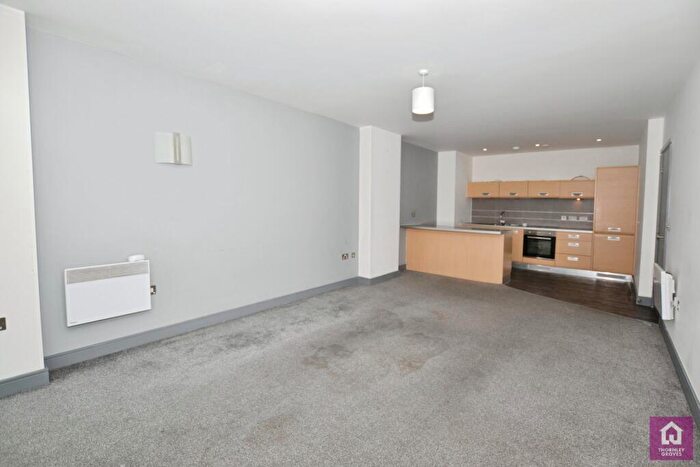 2 Bedroom Flat For Sale In Great Northern Tower, Watson Street, Manchester City Centre, Greater Manchester, M3