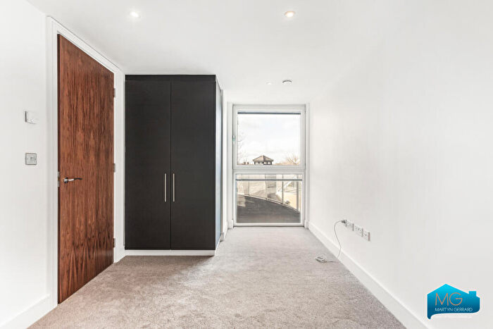 2 Bedroom Apartment To Rent In Titan Court, London, NW7