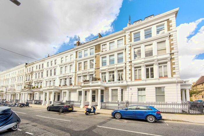 1 Bedroom Flat To Rent In Charleville Road, Barons Court, London, W14
