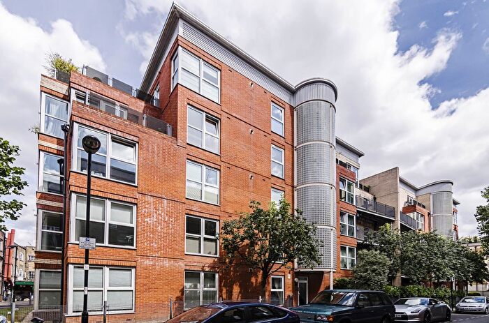 2 Bedroom Flat To Rent In Seward Street, London, EC1V