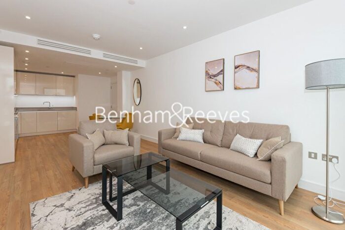 1 Bedroom Flat To Rent In Gladwin Tower, Nine Elms, SW8