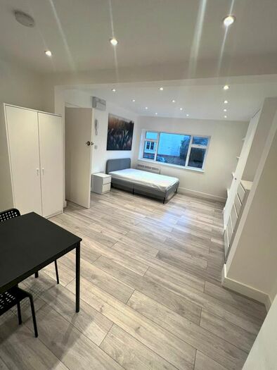 Studio To Rent In Church Street, Braintree, CM7