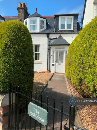 3 Bedroom Semi-Detached House To Rent In Kinnessburn Road, St. Andrews, KY16