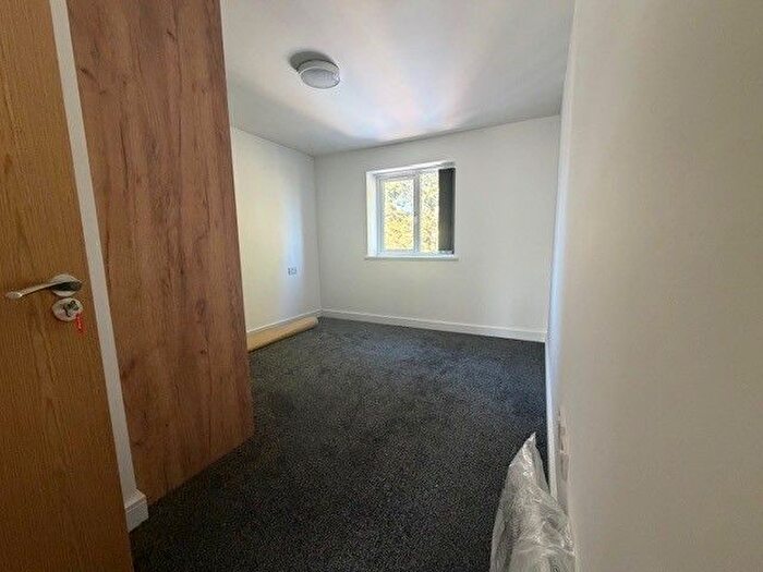 2 Bedroom Flat To Rent In Crowther Street, Wolverhampton, WV10