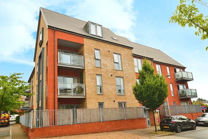 2 Bedroom Flat For Sale In John Amoore Lane, Ashford, TN23