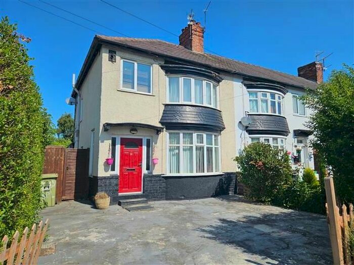 3 Bedroom End Of Terrace House To Rent In Appleton Road, Stockton-On-Tees, TS19