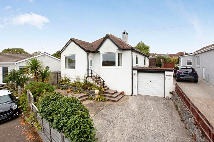 2 Bedroom Detached Bungalow For Sale In Henty Close, Dawlish, EX7