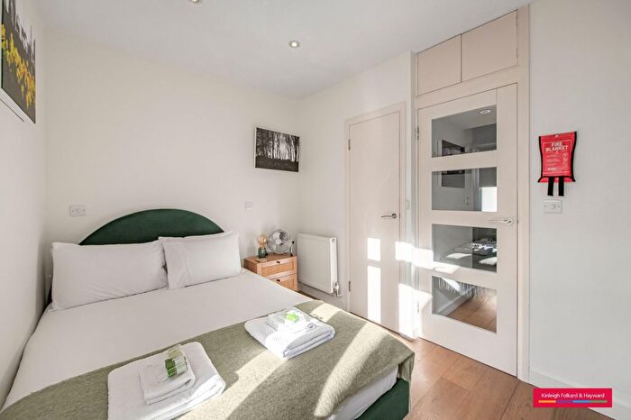 1 Bedroom Flat To Rent In Prowse Place, London, NW1