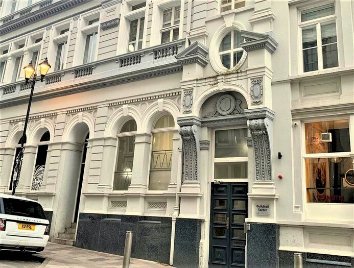 1 Bedroom Flat To Rent In Guildhall Place, Cardiff, CF10