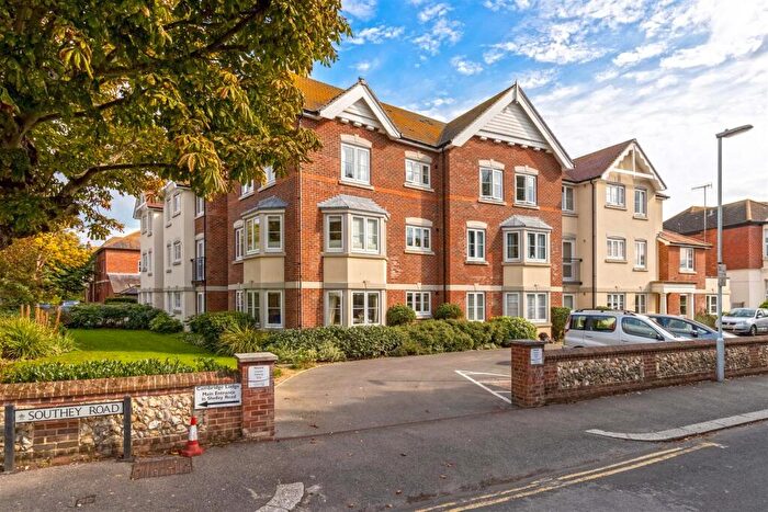 1 Bedroom Retirement Property To Rent In Southey Road, Worthing, BN11