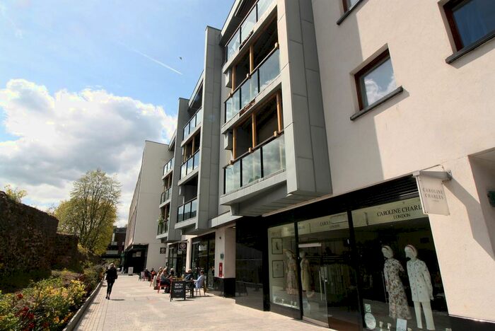 1 Bedroom Flat To Rent In Roman Walk, Exeter, EX1