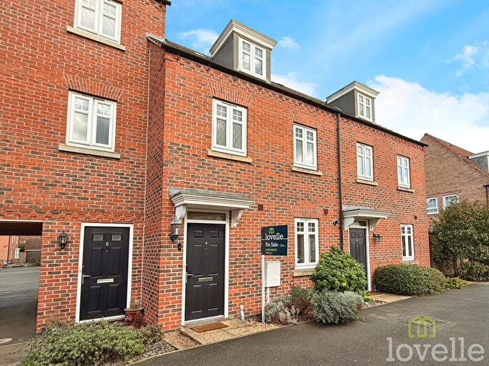 3 Bedroom Town House For Sale In Severus Crescent, North Hykeham, LN6