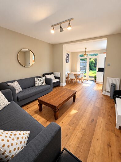 5 Bedroom Terraced House To Rent In Aberdeen Road, London, NW10