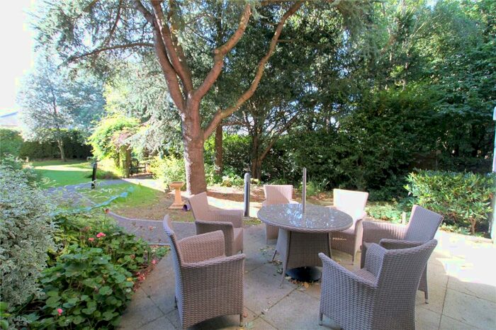 1 Bedroom Apartment For Sale In Wortley Road, Highcliffe, Christchurch, Dorset, BH23