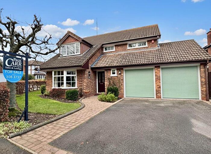 4 Bedroom Detached House For Sale In Dunton Close, Four Oaks, Sutton Coldfield, B75