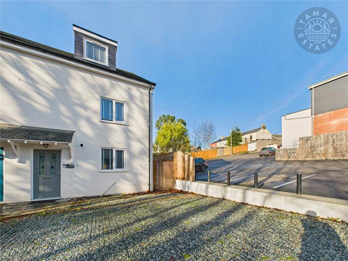 3 Bedroom Semi Detached House For Sale In Frogmore Avenue, Plymouth, Devon, PL6