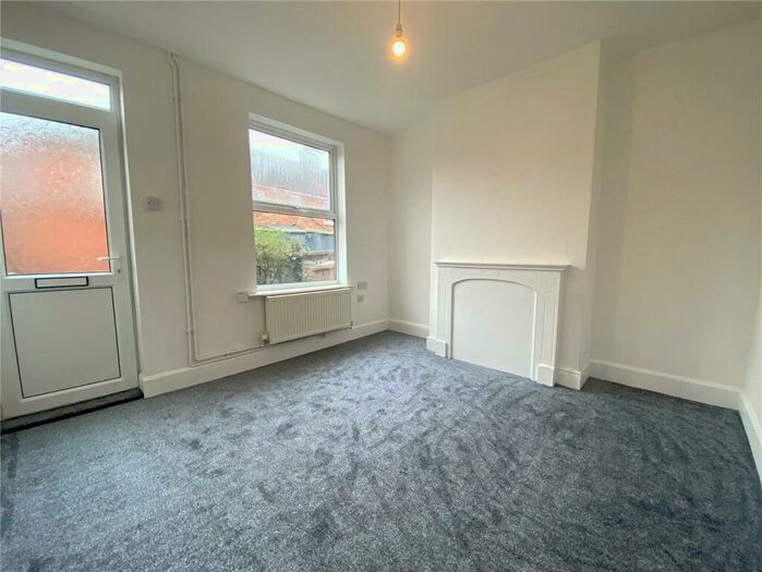 2 Bedroom Terraced House To Rent In Thomas Street, Sleaford, Lincolnshire, NG34