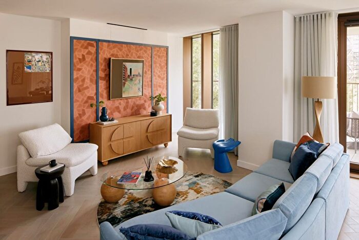 2 Bedroom Flat To Rent In Triptych Place, Southwark, SE1