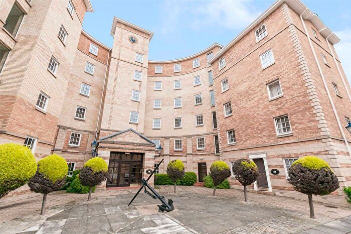 2 Bedroom Flat To Rent In Sheriff Bank, Edinburgh, EH6
