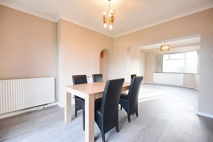 4 Bedroom Semi-Detached House To Rent In Cecil Avenue, Hornchurch, RM11