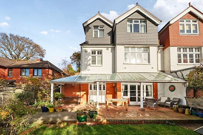 5 Bedroom Semi-Detached House For Sale In Leafy Grove, Keston, BR2