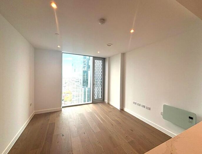 1 Bedroom Apartment To Rent In Viadux, Great Bridgewater Street Manchester, M1