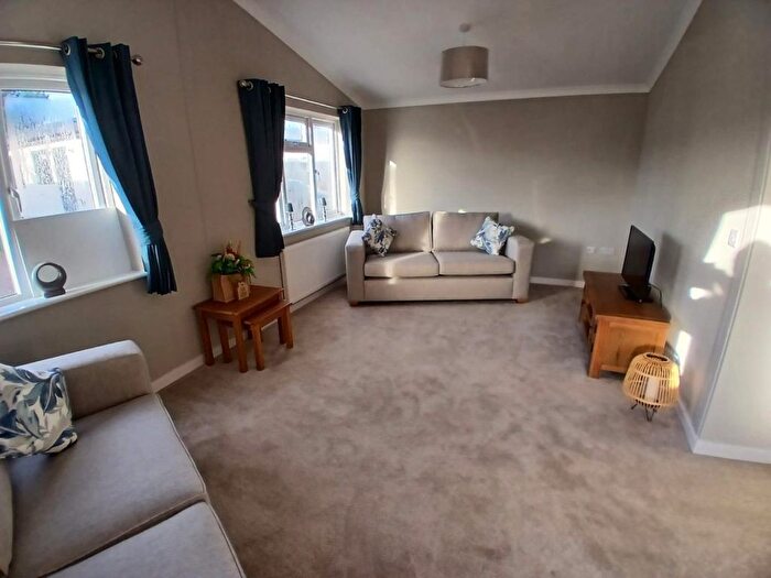 2 Bedroom Park Home For Sale In Birtley, Chester Le Street, DH2