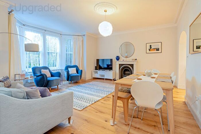 1 Bedroom Flat To Rent In Christchurch Road, Bristol, BS8